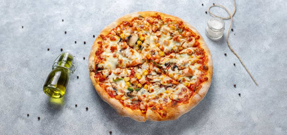 American Favorite pizza hut in New York.